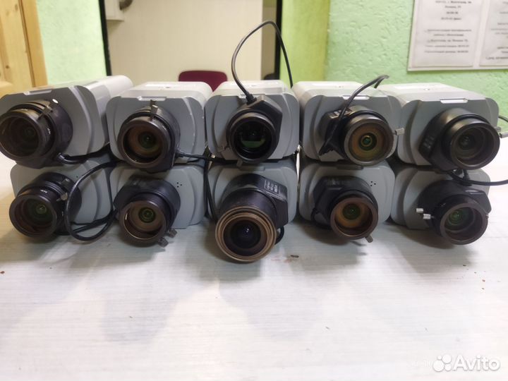 Куча IP-камер BD4330 по PoE