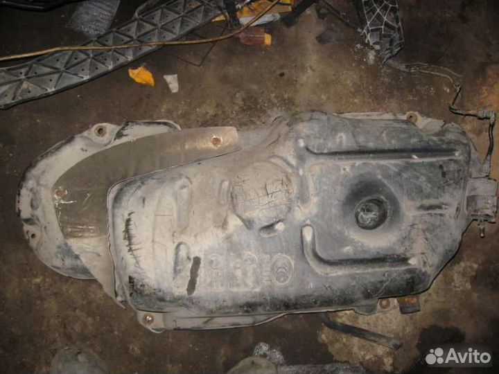 Бензобак Geely Mk 2006-2013