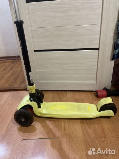 Самокат детский трехколесный бу