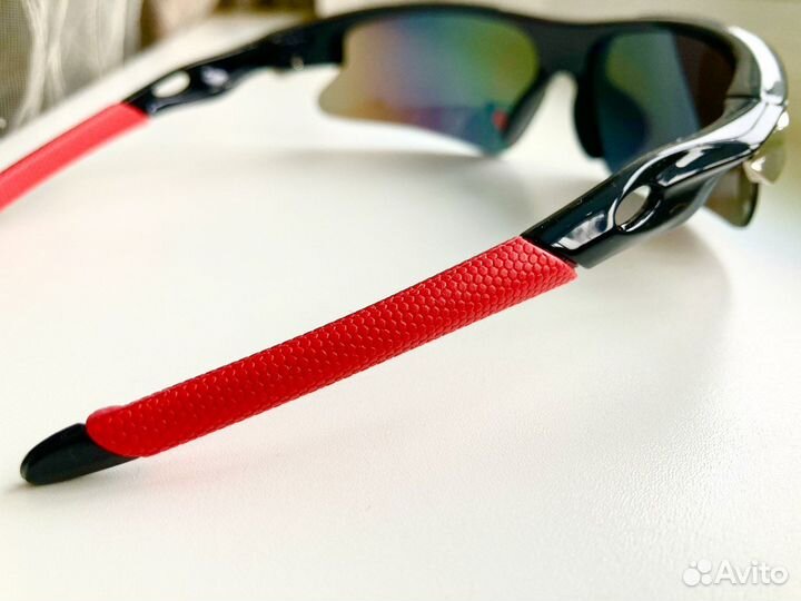 Спортивные очки зеркальные цветные