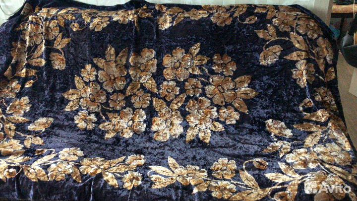 Плюшевые скатерти, покрывало, гобелены СССР