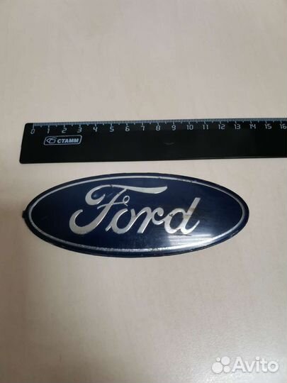 Шильдик на Ford