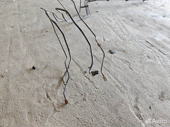 Трубка топливная тормозная (топливопровод