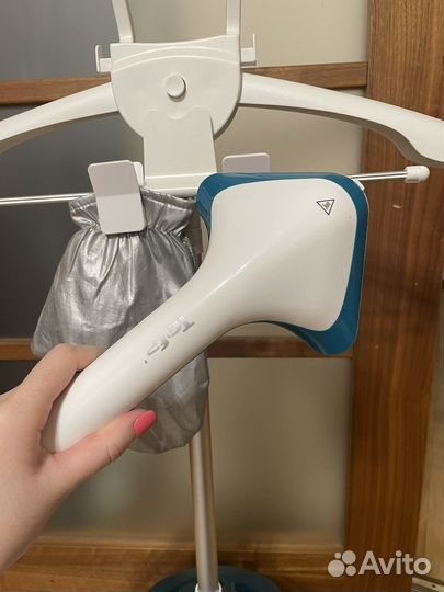 Отпариватель для одежды вертикальный Tefal