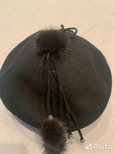 Женская шапка