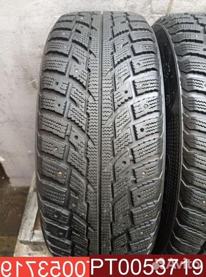 Kumho I'Zen RV Stud KC16 225/65 R17 98H