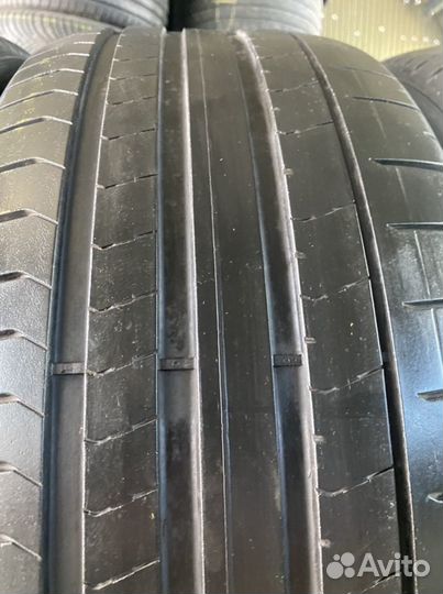 Pirelli P Zero PZ4 285/45 R20