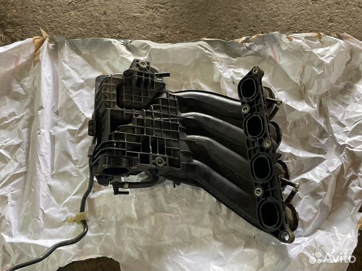 Коллектор впускной Nissan Qashqai 2006-2013