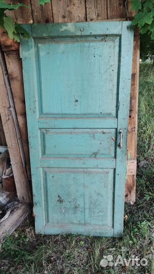 Двери входные и межкомнатные деревянная