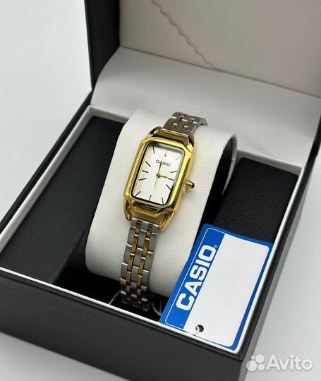 Женские часы