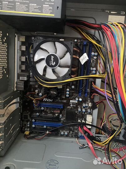 Материнская плата с процессором