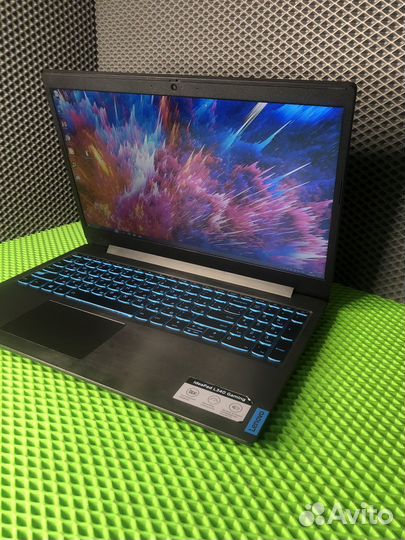 Ноутбук Игровой Lenovo i5 9300H/8gb/240ssd/GTX1050