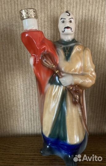 Фарфоровые штофы