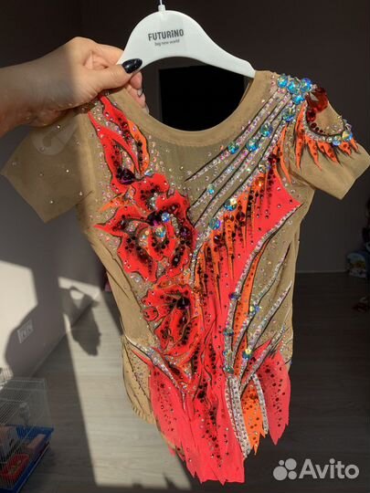 Купальник для художественной гимнастики