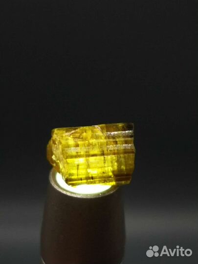 Турмалин в боксе, зеленый. Малхан