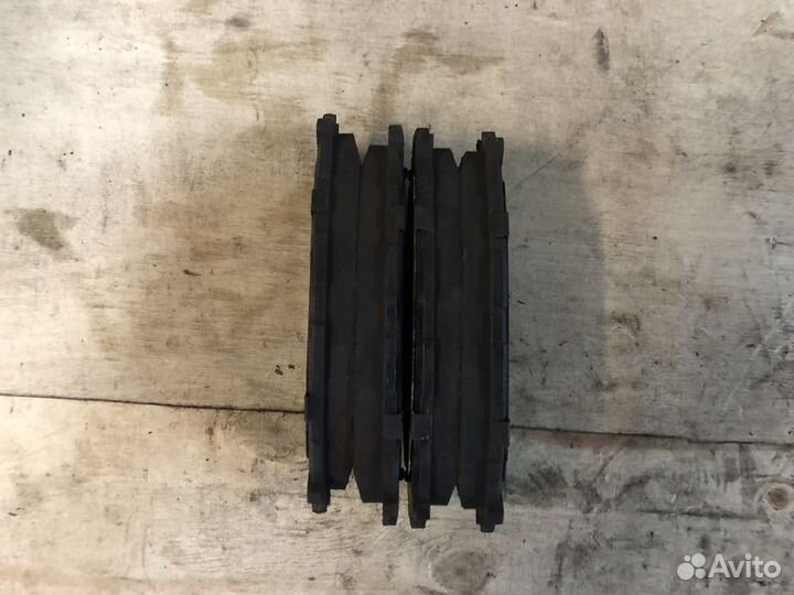 Колодки тормозные задние Lexus RX