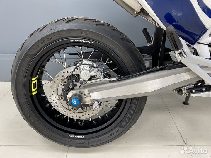 Мотоцикл husqvarna supermoto 701 2017г.в