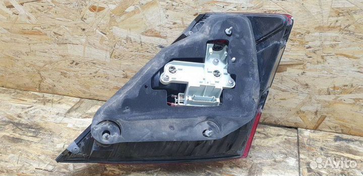 Фонарь левый Mercedes-Benz S-Class W221