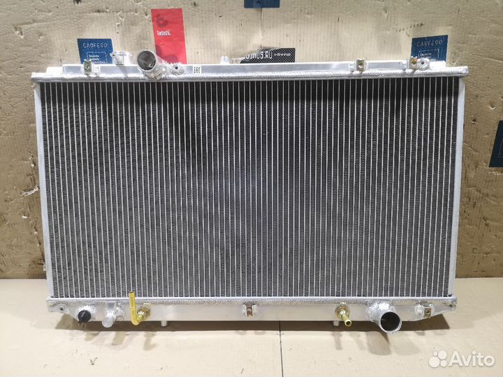 Радиатор Toyota Aristo 2JZ-GTE Алюминий 26мм АКПП