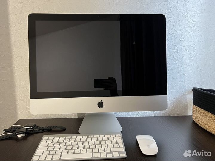 Apple iMac 21,5