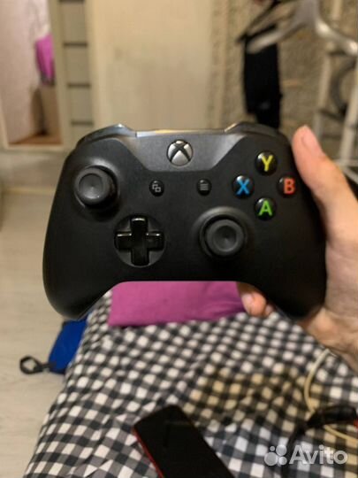 Джойстик xbox One оригинальный