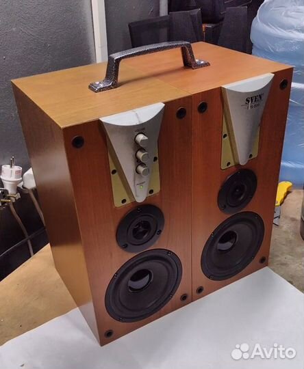 Мощная Блютуз колонка с шикарными басами (220в)