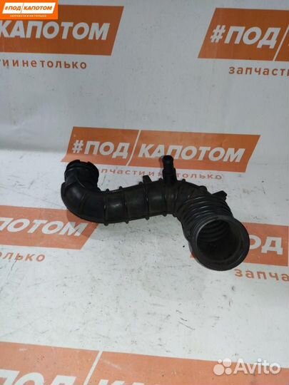 Патрубок воздушного фильтра Ford Transit 7