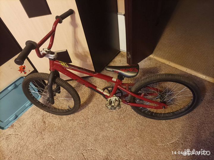 Трюковой велосипед bmx