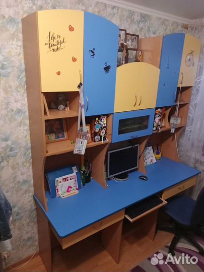 Компьютерный стол