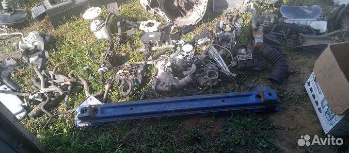 Запчасти на mitsubishi лансер10