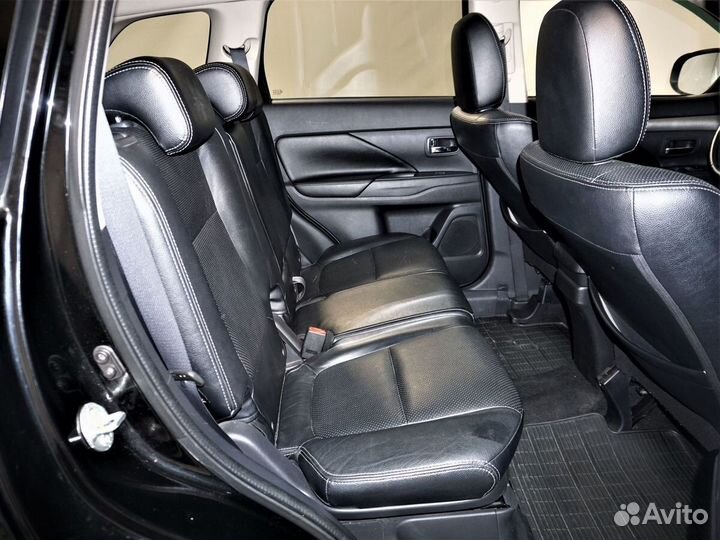 Mitsubishi Outlander 2.4 CVT, 2014, 155 000 км
