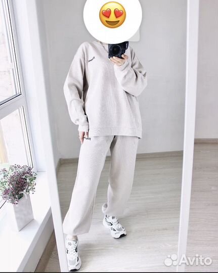 Спортивный костюм женский новый