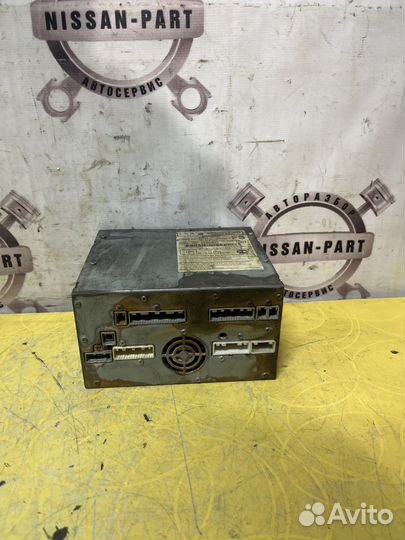 Infiniti QX80 Z62 головное устройство