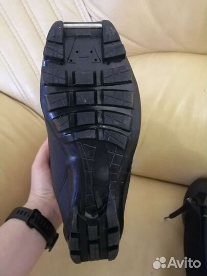 Лыжные ботинки 36р