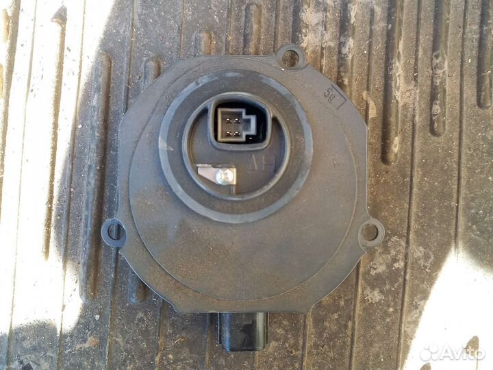 Блок ксенона Mazda Honda