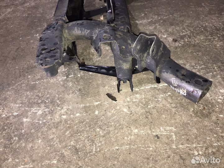 Задний подрамник(балка) Тойота RAV4 III