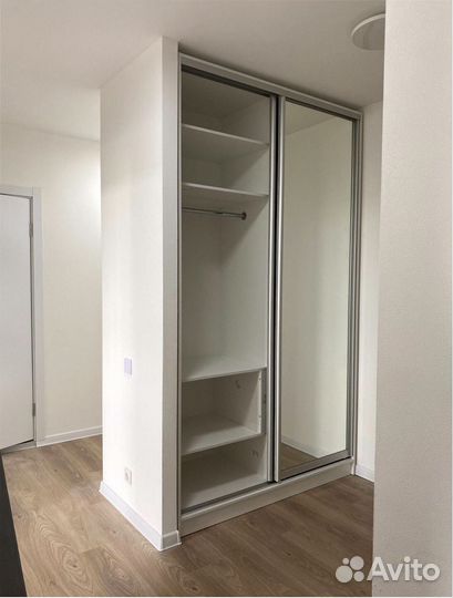 Шкаф на заказ для студии