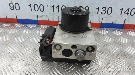 Блок ABS nissan pathfinder R51 (SML05KW01)