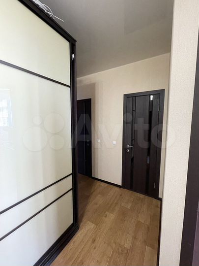 2-к. квартира, 63,2 м², 2/9 эт.