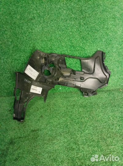 Кронштейн переднего бампера BMW X1 F48