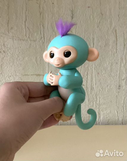 Интерактивная обезьянка fingerlings