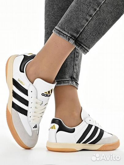 Футзалки adidas