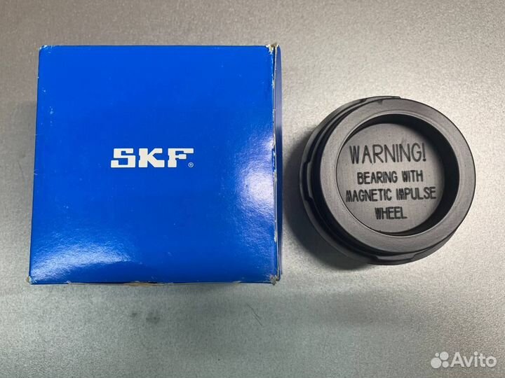 Подшипник ступицы передний SKF vkbc20040