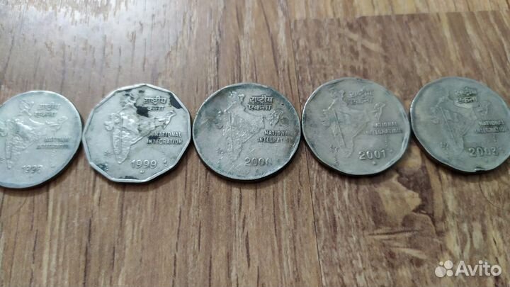 Старые монеты Индии погодовка