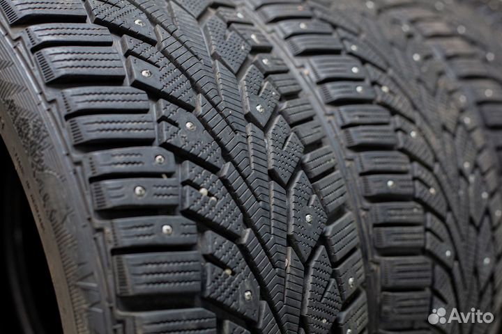 Gislaved NordFrost 100 245/40 R18 97T