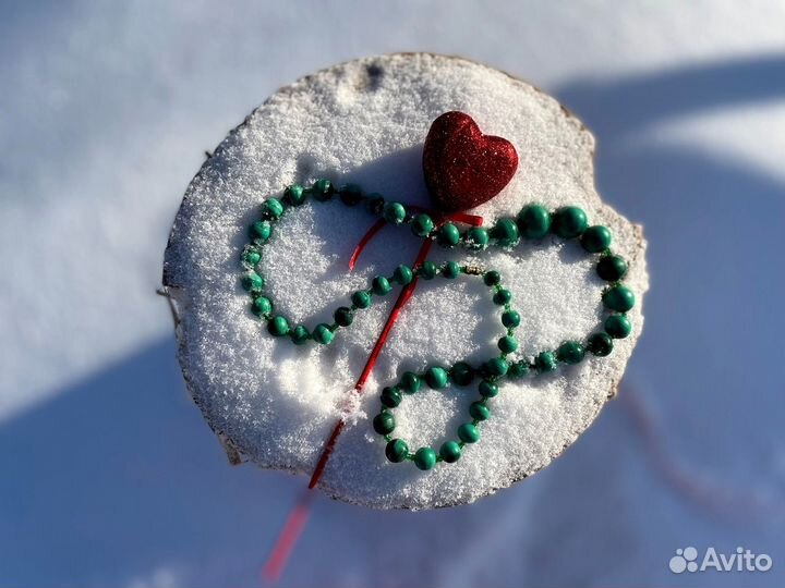 Бусы, бисер, броши, скань. Украшения женские