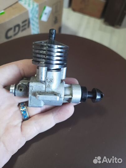 Авиамодельный двигатель марз