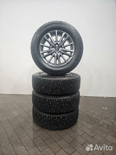 Комплект колес Bridgestone 225/65 R17 Б/У