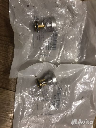 2 редукционных клапана VW Skoda Audi