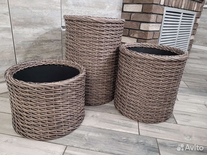Набор кашпо из ротанга